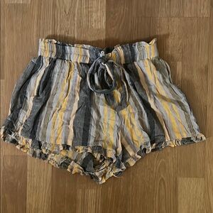 Dry goods Striped Gray, blue, and Yellow Women's flowy shorts. Size S